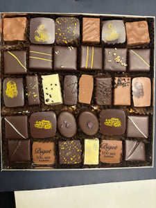 Écrin carré de chocolats maison Orion