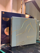 Charger l'image dans la galerie, Écrin carré 250gr
